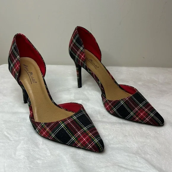 Anne Michelle Red Tartan Plaid Heels with Pointed Toe Size 7 - Picture 3 of 10